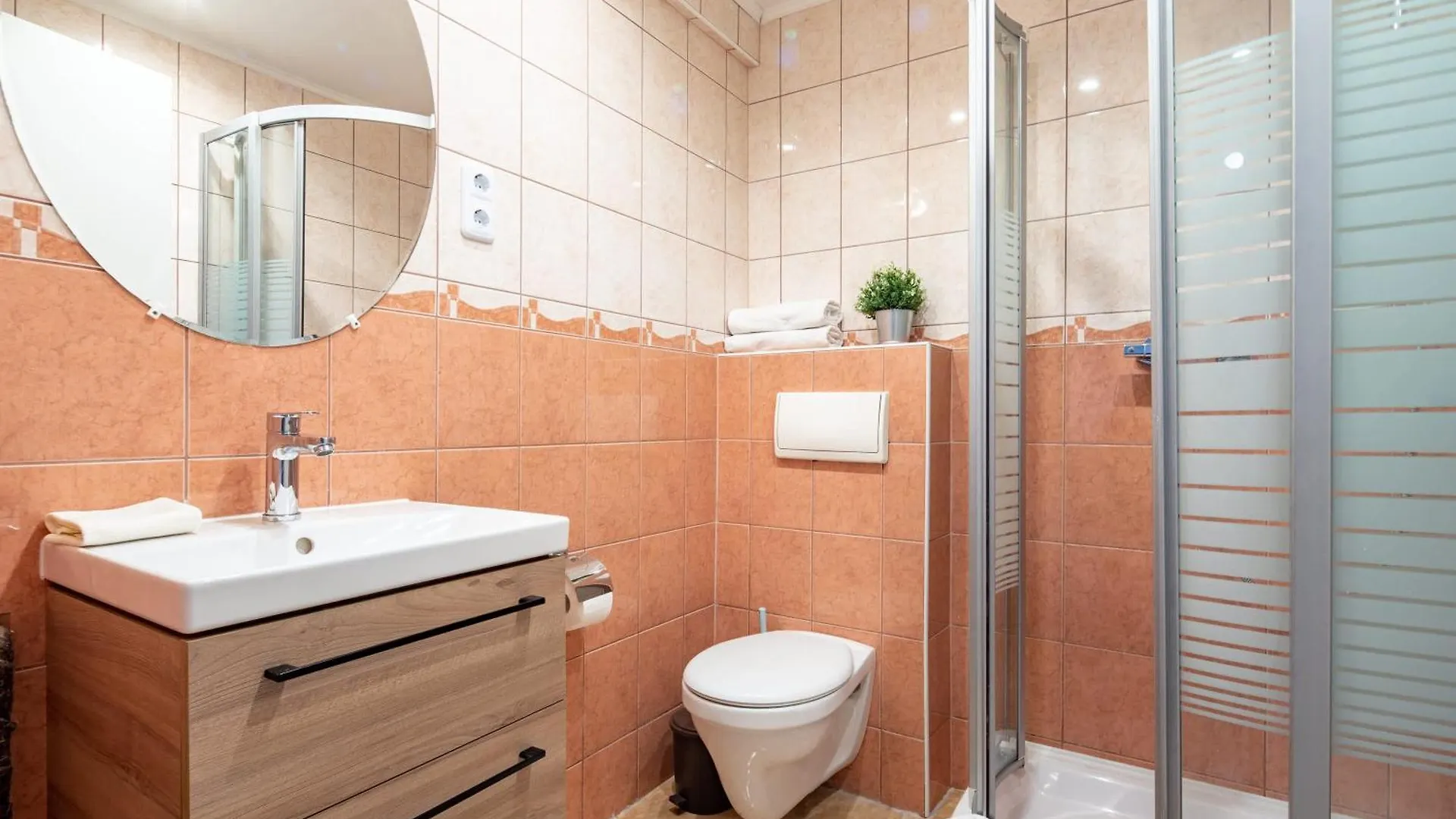 Centrally Located Comfortable Apartment Budapest